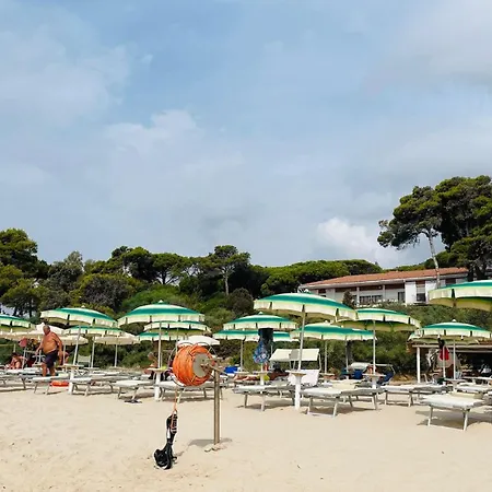 Casa A Calaverde 200 M Dal Mare Terrazza Aria Condizionata Wifi E Parcheggio Fort Village
